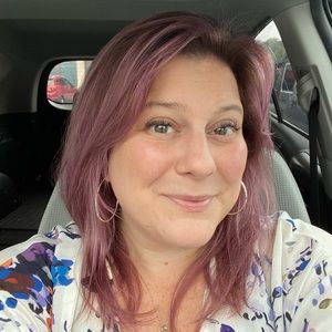 Meet your Posher, Stacie